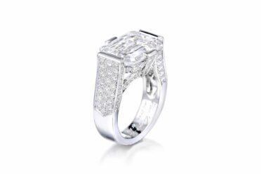 Van Cleef & Arpels 10.33ct D IF Diamond Ring (Cash Offer of $900,000)