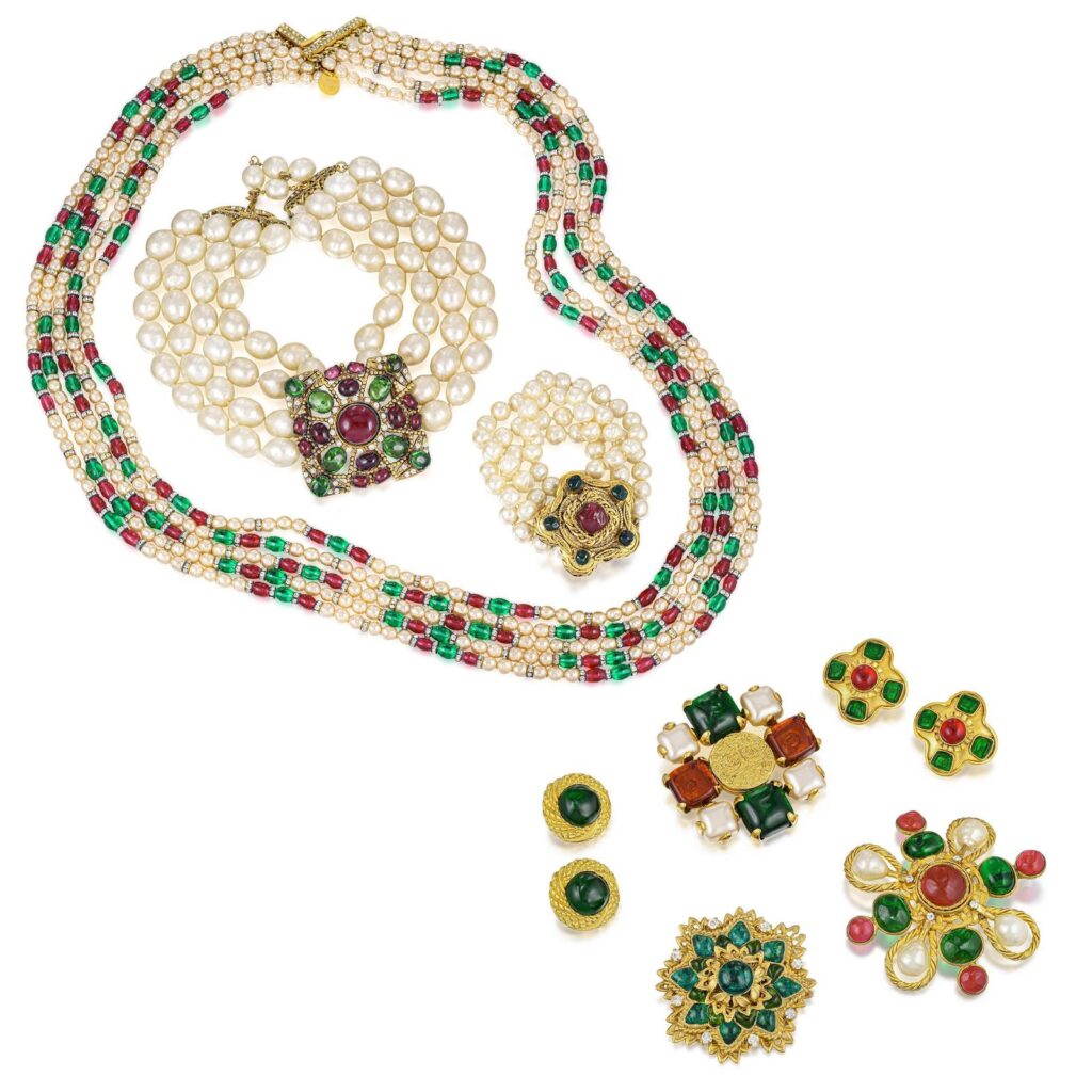 Doyle's December Auction of Important Jewelry